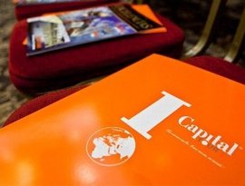"Капитал" оставил туристов дома "Капитал" оставил туристов дома