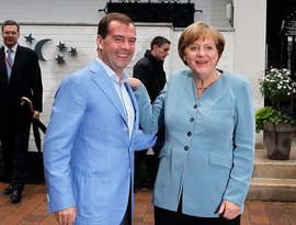 Меркель обещает отмену виз Меркель обещает отмену виз