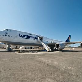   Lufthansa       Boeing 747-8 Intercontinental