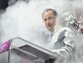 Кандидата засыпали мукой Кандидата засыпали мукой