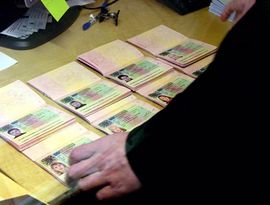Визы отложили до осени Визы отложили до осени