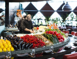 Novikov: из Лондона в Москву Novikov: из Лондона в Москву
