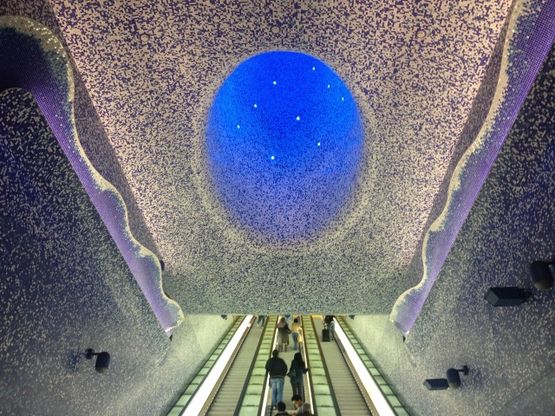 10 самых красивых станций метро