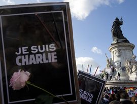 Единство в память о Charlie Hebdo Единство в память о Charlie Hebdo