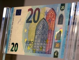 Европе показали новые «20 евро» Европе показали новые «20 евро»
