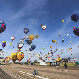 Всемирный фестиваль воздушных шаров в Лотарингии