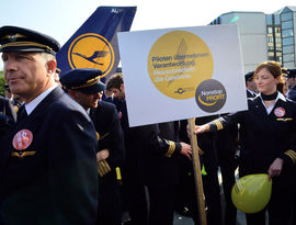 LH отменила 1000 рейсов LH отменила 1000 рейсов
