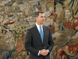 Король распустил парламент Король распустил парламент