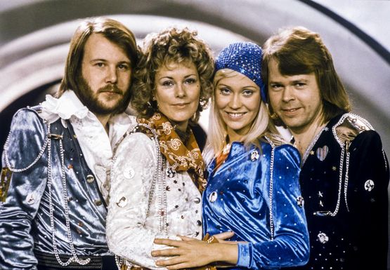ABBA возвращается на сцену