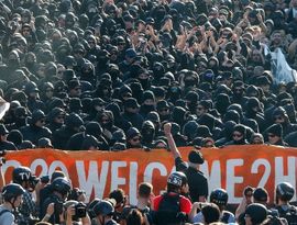 Саммит G20 стартовал с погромов Саммит G20 стартовал с погромов