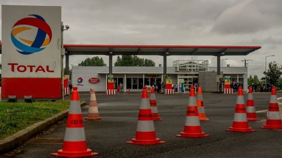 Французы против нефти и газа