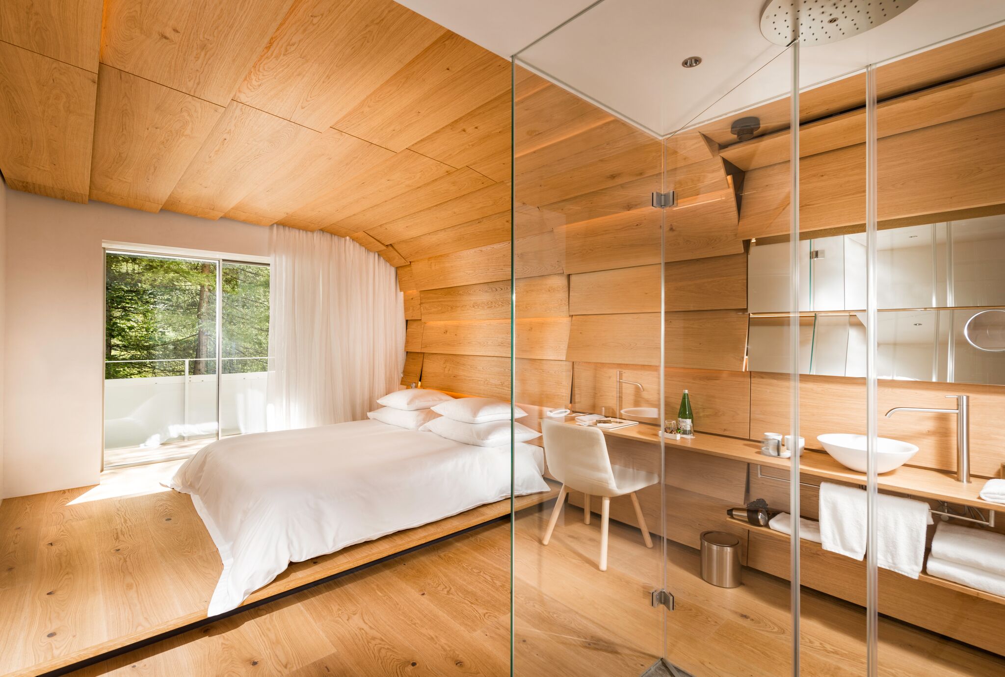 Номер в здании House of Architect. Дизайн Кенго Кума