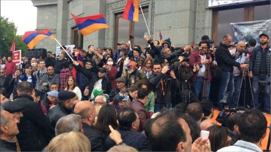 Армения против премьер-министра